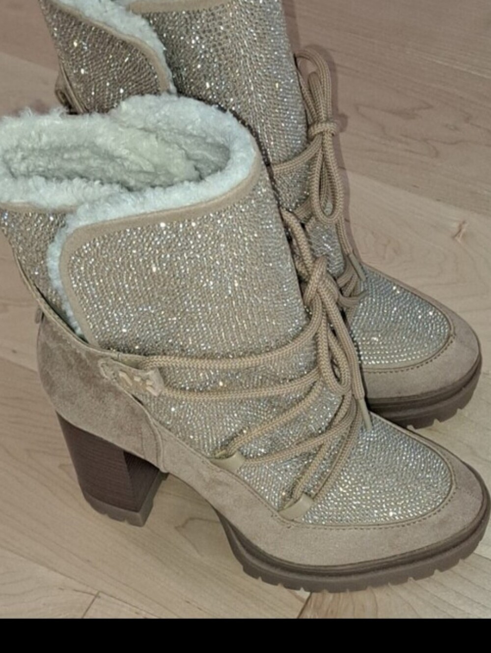 BEST PRICE! BRAND NEW! Michael Kors Women’s Tan Suede Lace-Up Block Heel Boot